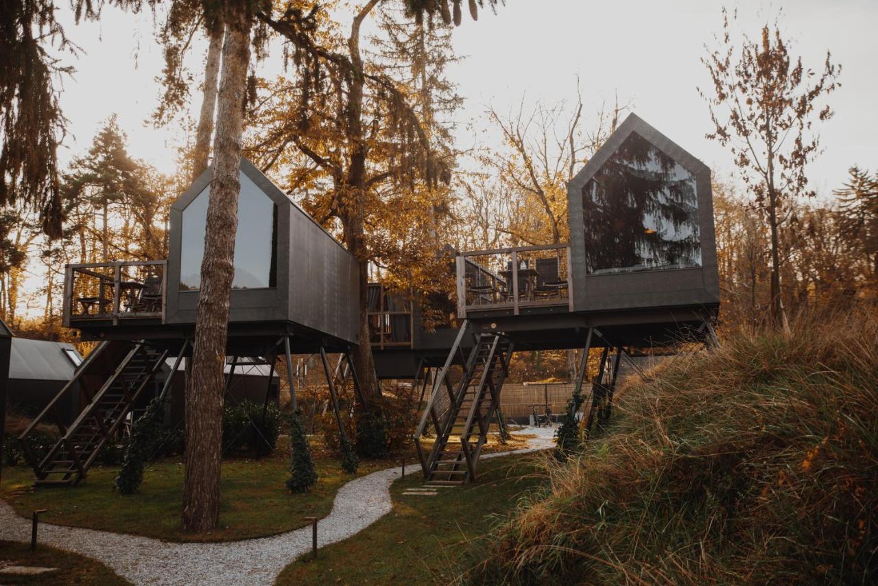 Luxury Glamping Chocolate Village Марібор Екстер'єр фото