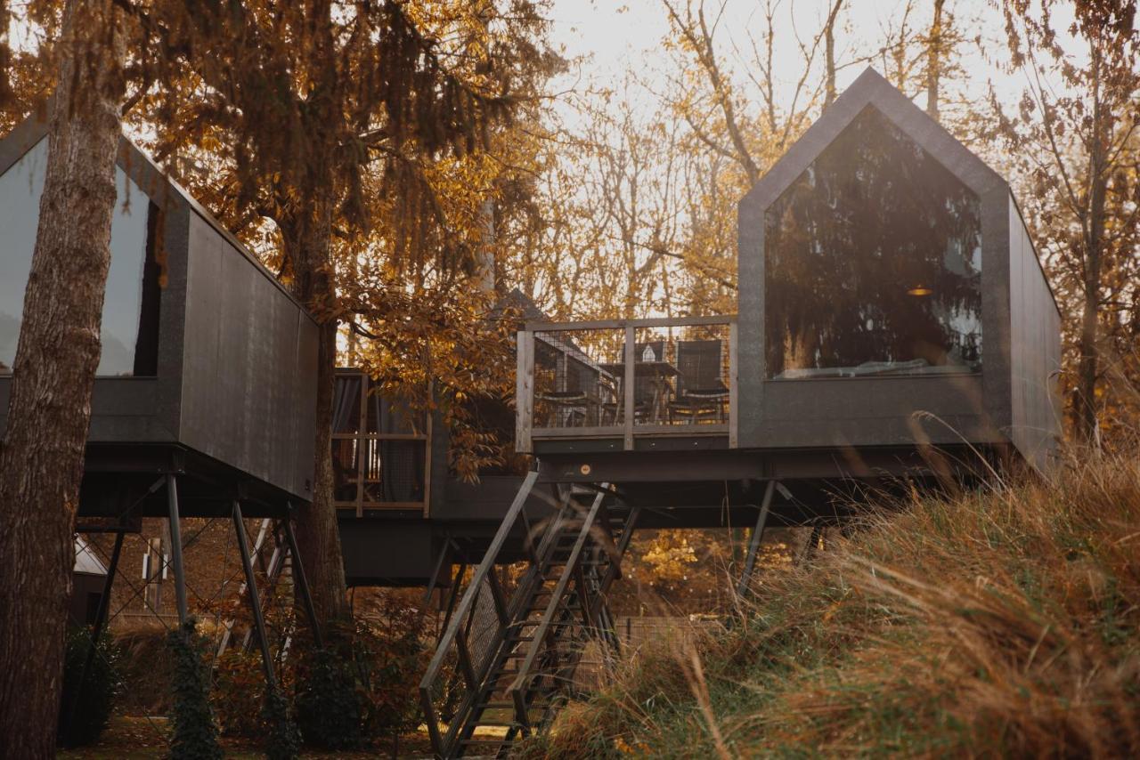 Luxury Glamping Chocolate Village Марібор Екстер'єр фото