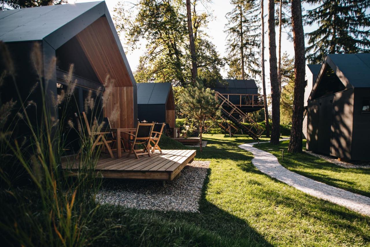 Luxury Glamping Chocolate Village Марібор Екстер'єр фото